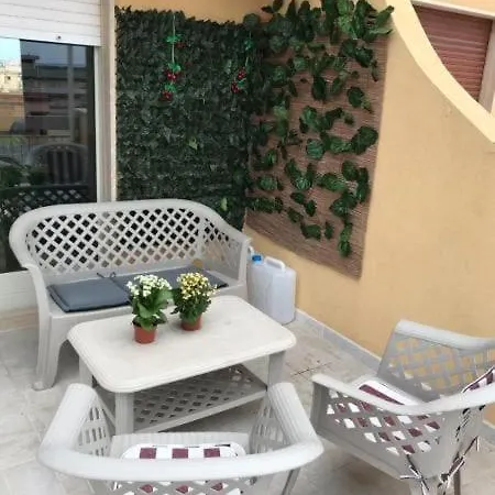 Attico In Riva Al Mare 公寓 *