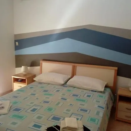 Attico In Riva Al Mare * 加利波利