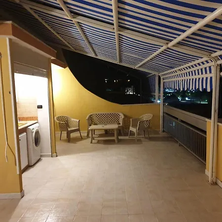 公寓 Attico In Riva Al Mare