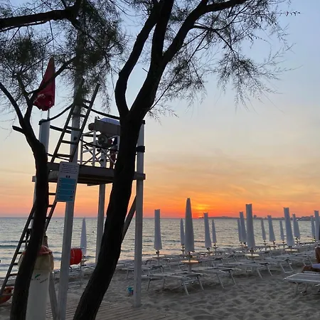 公寓 Attico In Riva Al Mare *